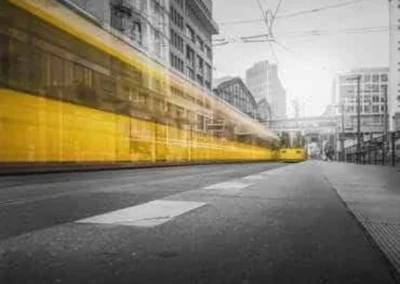 Trockeneisstrahlen bei Verkehrsbetrieben zur Reinigung von Straßenbahnen